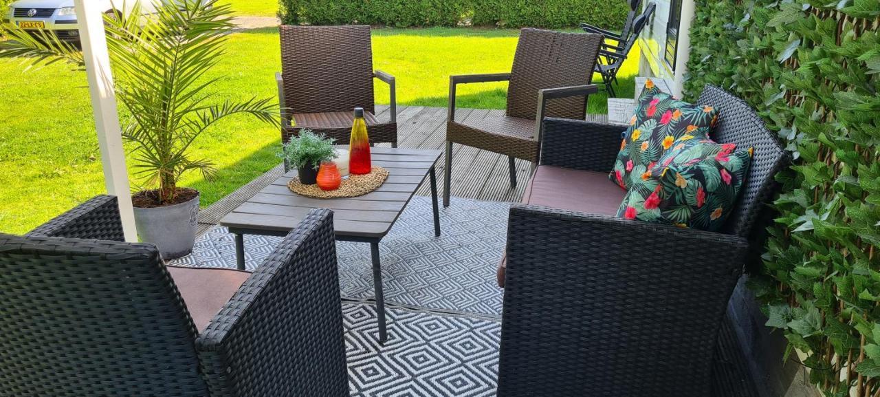 Gezellige Chalet Met Grote Privetuin. Dronrijp Ngoại thất bức ảnh